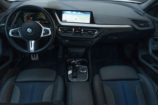 BMW Seria 2 218i Gran Coupé