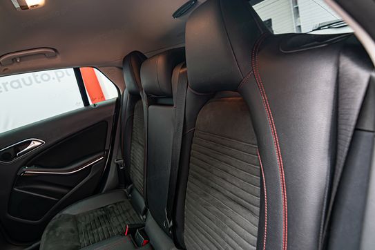 Mercedes CLA 220 4-Matic