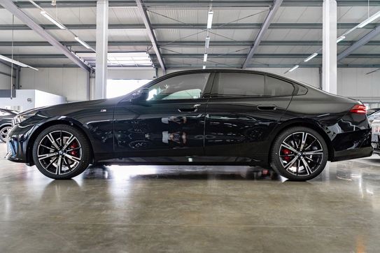 BMW Seria 5 520d xDrive M Sport