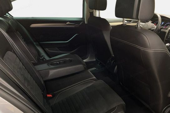 Volkswagen Passat 1.5 TSI DSG