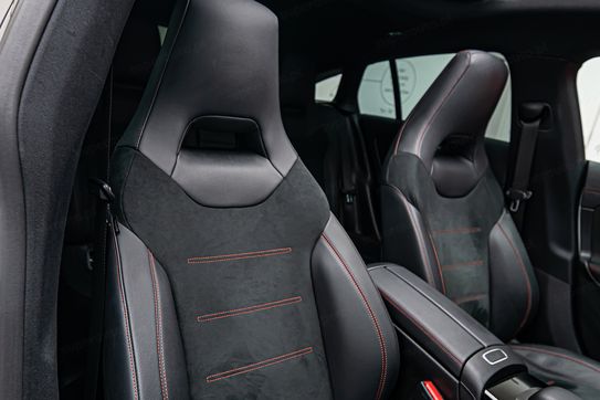 Mercedes CLA 250 4-Matic AMG Line