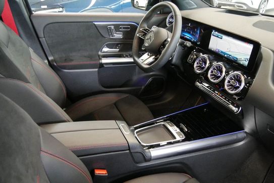 Mercedes GLA AMG 35 4-Matic