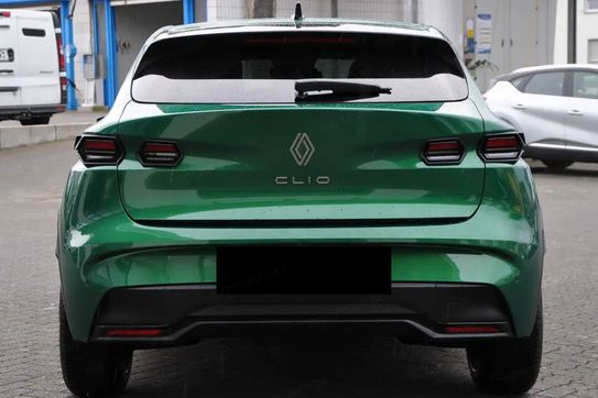 Renault Clio Techno 1.8 E-TECH Full Hybrid