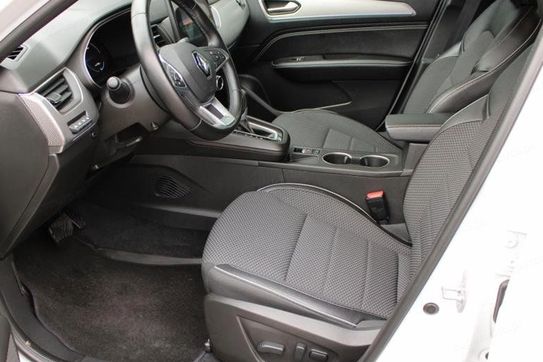 Renault Arkana 1.6 E-Tech Techno