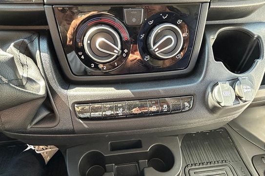 Toyota Proace Max Wywrotka L3H1 Active