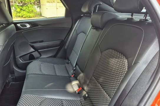 Kia XCeed 1.5 t-Gdi Business Line Dct