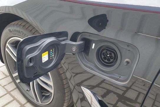 BMW Seria 5 Touring 530e xDrive Luxury Line