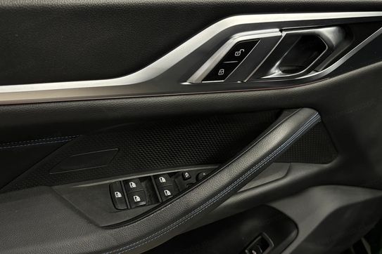 BMW Seria 4 420D Xdrive M Sport