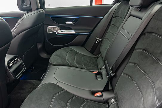 Mercedes Klasa E 220 d 4-Matic AMG