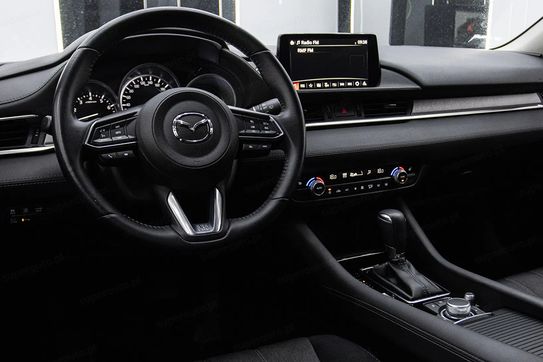 Mazda 6 2.0 Center-Line