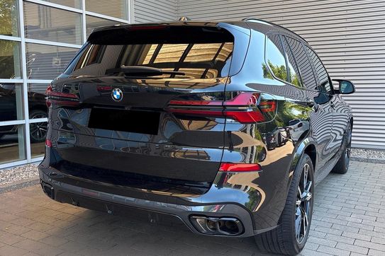 BMW X5 M60i xDrive