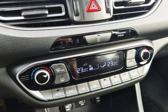 Hyundai i30 1.5 T-GDI Smart