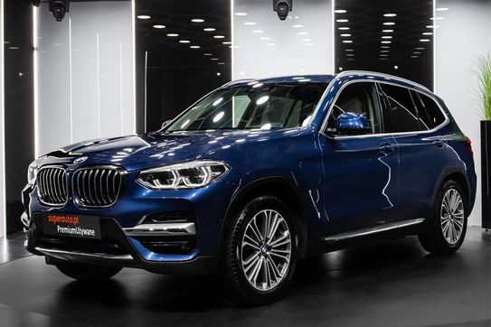 BMW X3 xDrive30e Luxury Line