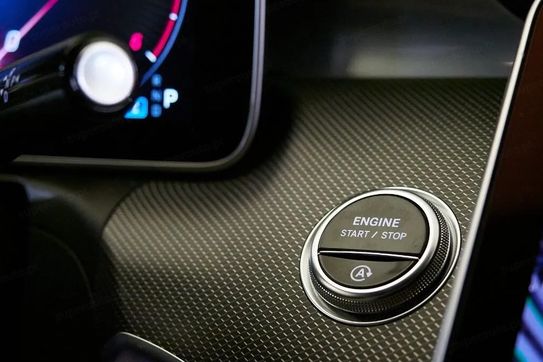 Mercedes Klasa C 220 d 4MATIC Avantgarde