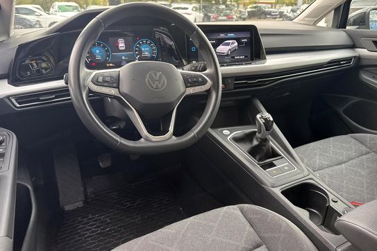 Volkswagen Golf Life 1.5 TSI EVO