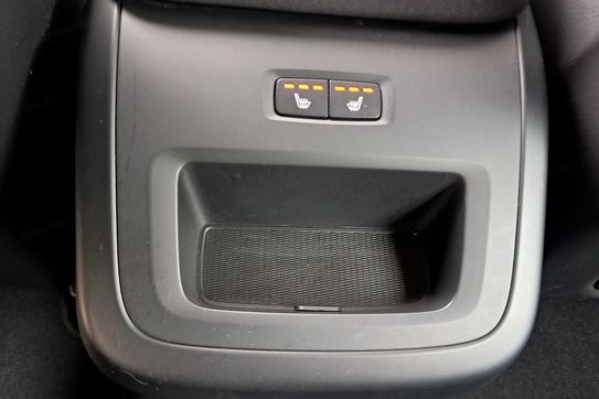 Volvo XC60 B5 B AWD Plus Dark