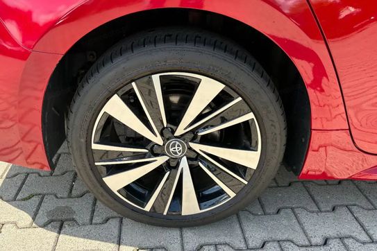 Toyota Corolla Style 2.0 Hybrid Dynamic Force