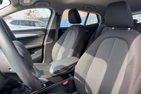 BMW X2 sDrive18i