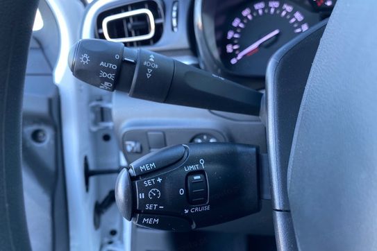 Citroen C3 Shine 1.2 PureTech EAT6