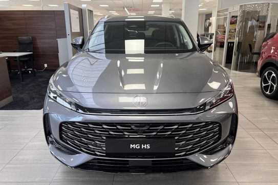 MG HS Exclusive 1.5 AT