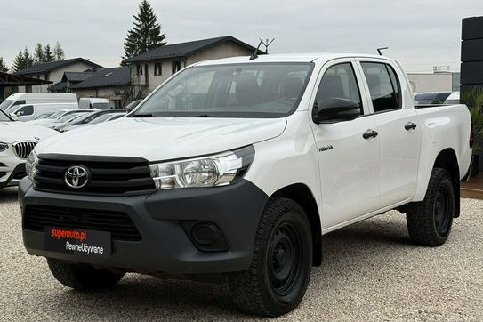 Toyota HiLux Double Cab DLX 4x4