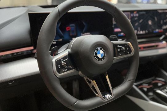 BMW Seria 5 540d xDrive M Sport