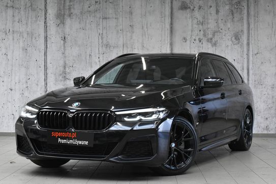 BMW Seria 5 520d xDrive M Sport mHEV aut