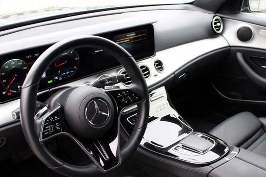 Mercedes Klasa E 220 d Avantgarde