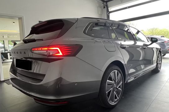 Skoda Superb Sportline 2.0 TSI DSG