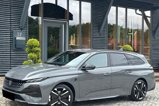 Peugeot 308 GT e-DCS6 1.2 mHEV
