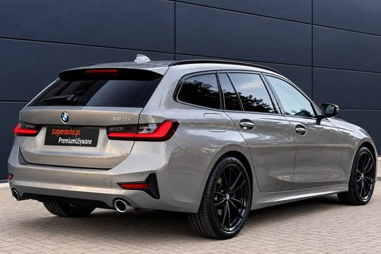 BMW Seria 3 Touring 320i M Sport