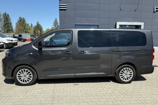 Peugeot Traveller 2.0