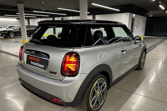 Mini Mini Cooper SE Linia Classic