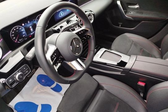 Mercedes Klasa A 220 d AMG Line