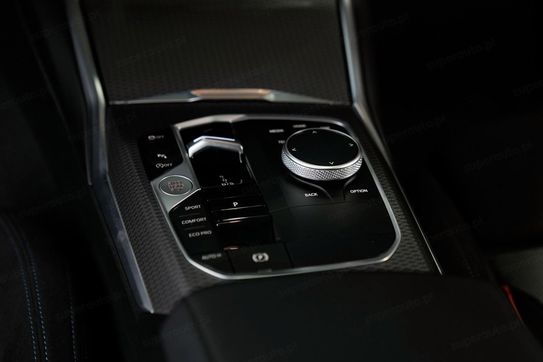 BMW Seria 3 318i M Sport