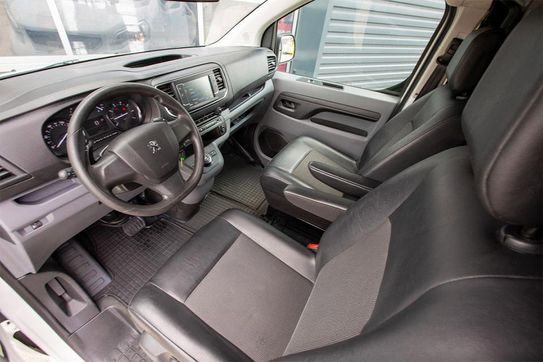 Peugeot Expert L2H1 AT