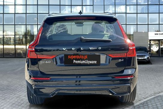 Volvo XC60 B4 D AWD Momentum Pro