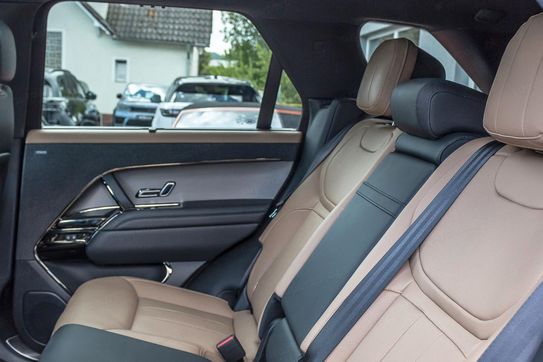 Land Rover Range Rover Sport P460e Dynamic SE