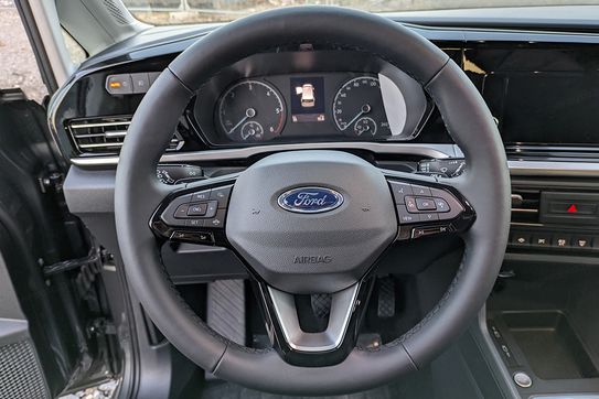 Ford Tourneo Connect Grand L2H1 Titanium A7 