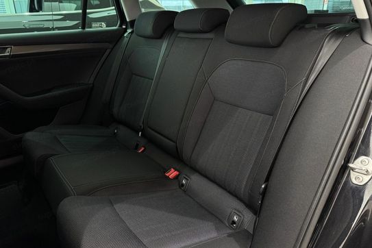 Skoda Superb 2.0 TDI SCR Style DSG