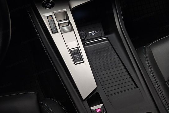 Peugeot 308 1.2 PureTech Allure Pack S&S EAT8