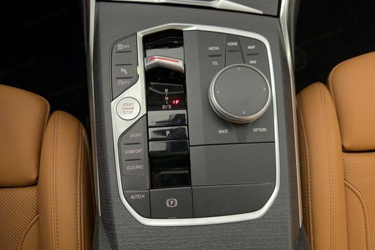 BMW Seria 3 Touring 330i xDrive M Sport
