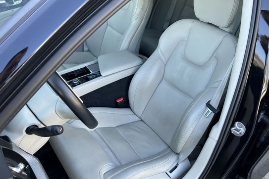 Volvo V60 B4 B Plus Dark aut