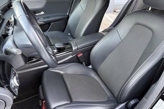 Mercedes Klasa A 200 Progressive 7G-DCT