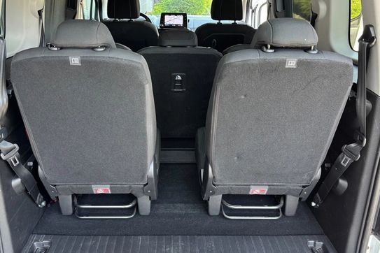 Toyota Proace City Verso 1.2 d-4T Family