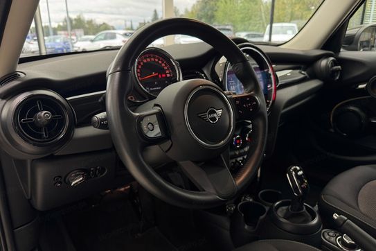 Mini Mini Hatch 5-dr Cooper