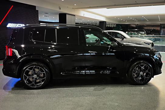 Mercedes GLB 200