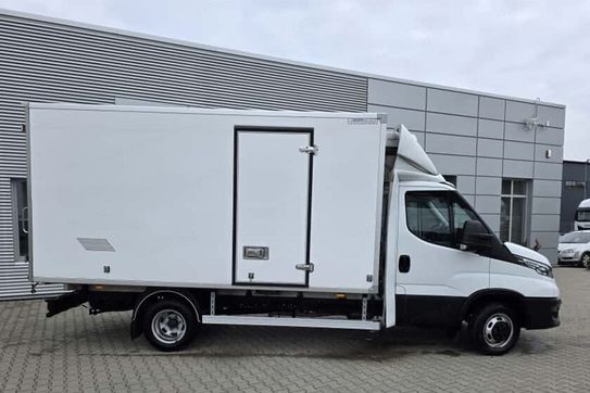 Iveco Daily 50C18 Kontener Chłodnia 8EP do -5°C