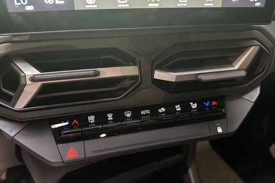 Dacia Bigster Expression 1.8 Full Hybrid