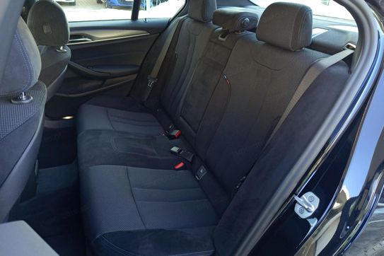 BMW Seria 5 520d xDrive M Sport